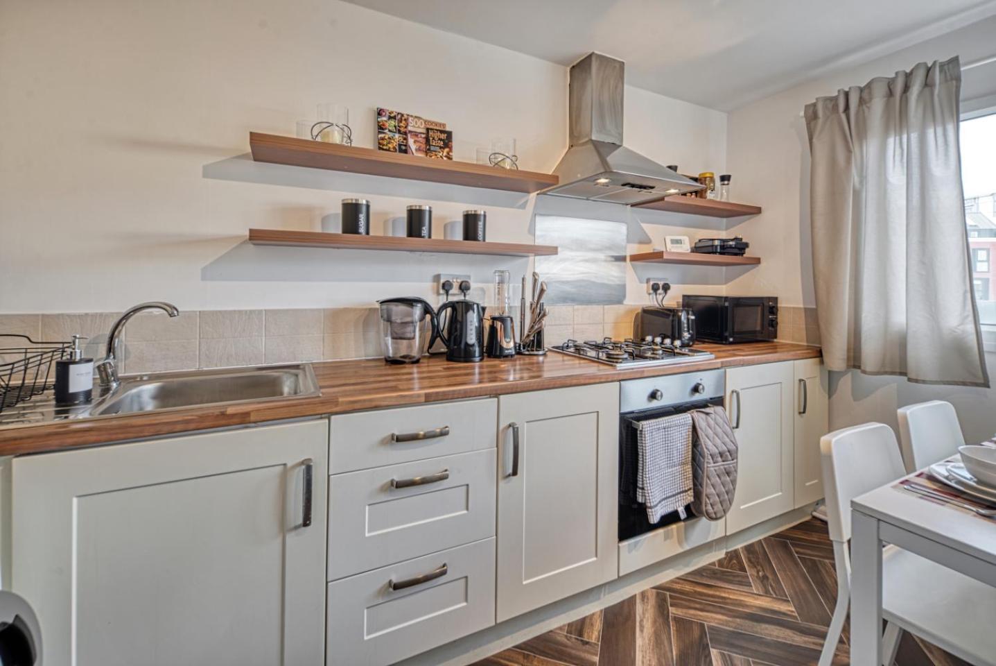 Central Nottingham 3 Bed House With Driveway Exterior photo